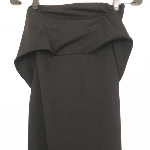 Sexy black off the shoulder midi dress - Picture 2 of 3